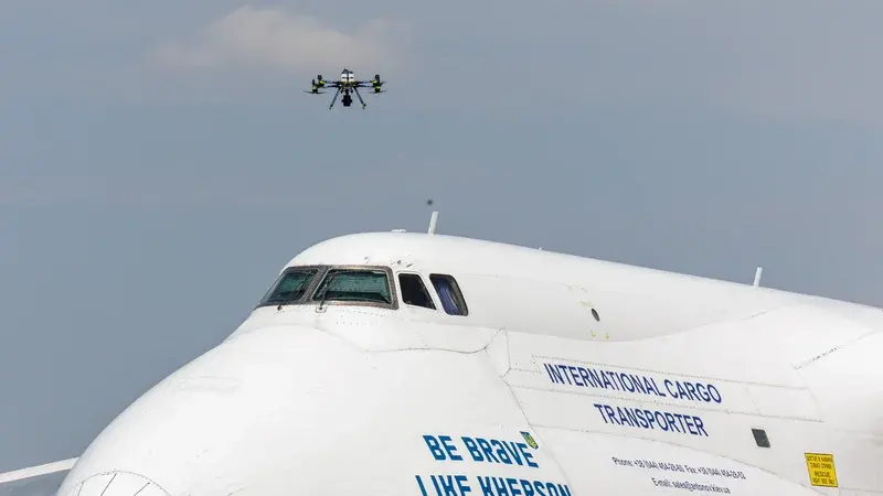 L'Allemagne accuse la Russie d'une attaque de drone à Leipzig : Berlin riposte par des sanctions et une expulsion diplomatique