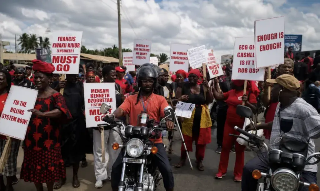 À Ketu South, les usagers de l'ECG exigent une réforme radicale de la facturation électrique