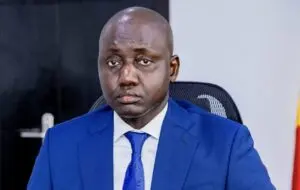 Amadou Lamine Guissé prend la direction intérimaire de la CDC alors que le recrutement d’un nouveau DG s’accélère