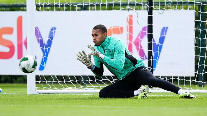 Le gardien irlandais Gavin Bazunu refuse d'affronter Israël en Ligue des nations par conviction éthique