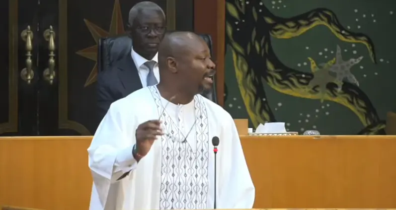 Le député Guy Marius Sagna conteste la gestion financière et institutionnelle du gouvernement sénégalais