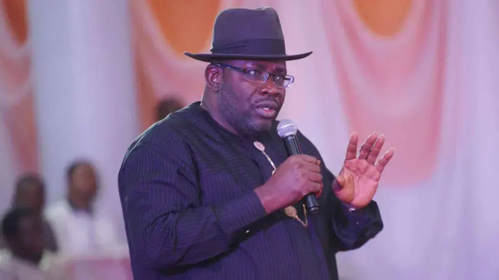 Seriake Dickson justifie la création du NDC pour contrer le risque d'un système à parti unique au Nigeria
