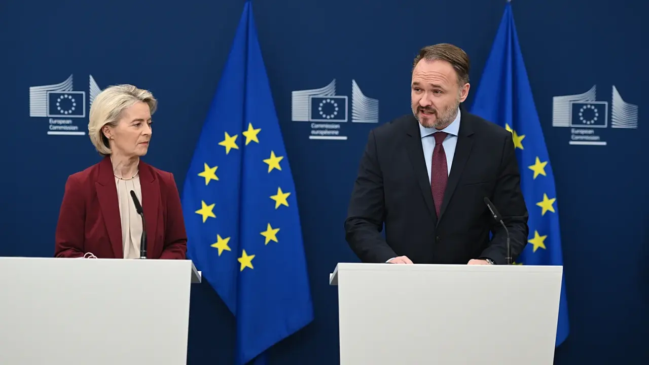 L'Union européenne exhorte ses États membres à réduire leur consommation d'énergie face à la tension sur les stocks de gaz