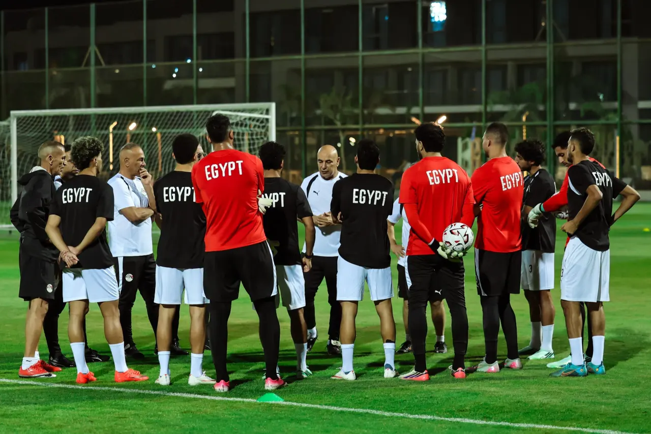 Les frères Hassan entament la préparation de l'Égypte pour les éliminatoires de la CAN 2027