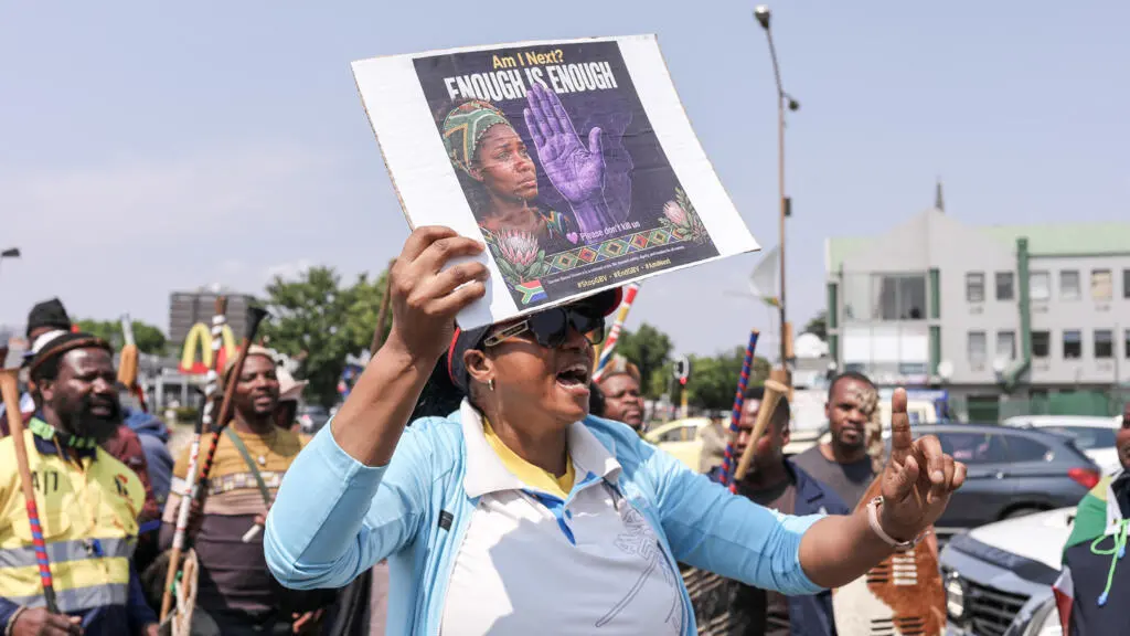 Afrique du Sud : une vague de féminicides à Johannesburg ravive la colère contre l'inaction étatique