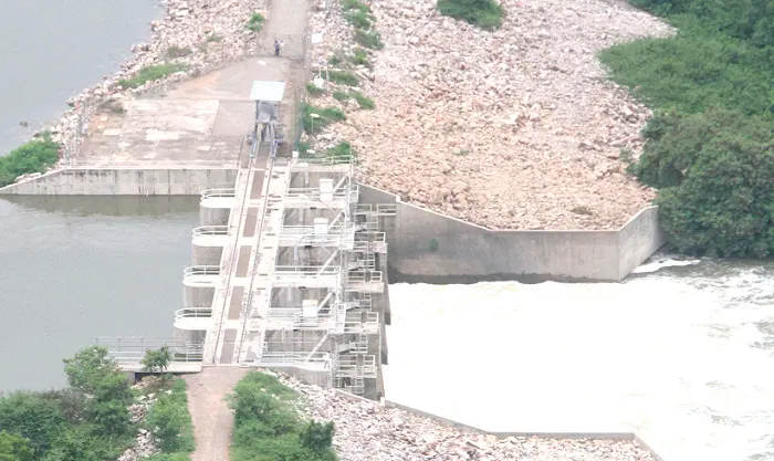 La Ghana Water Limited maintient le déversement du barrage de Weija malgré les réticences des riverains