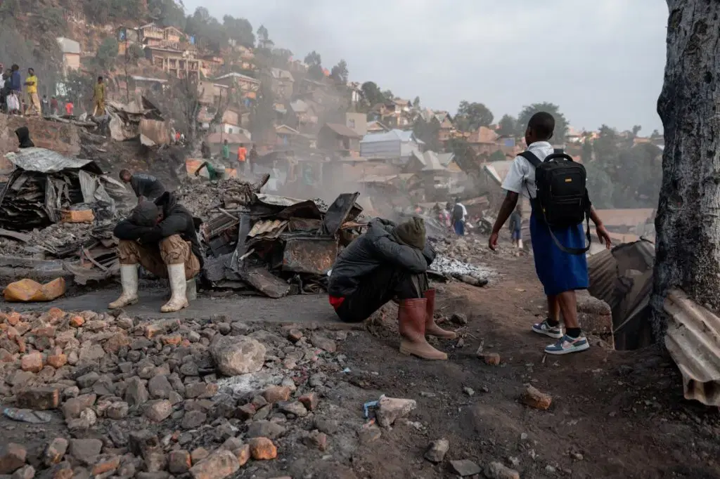Un incendie meurtrier dans une école de Bukavu ravive les inquiétudes sur la sécurité urbaine en RDC