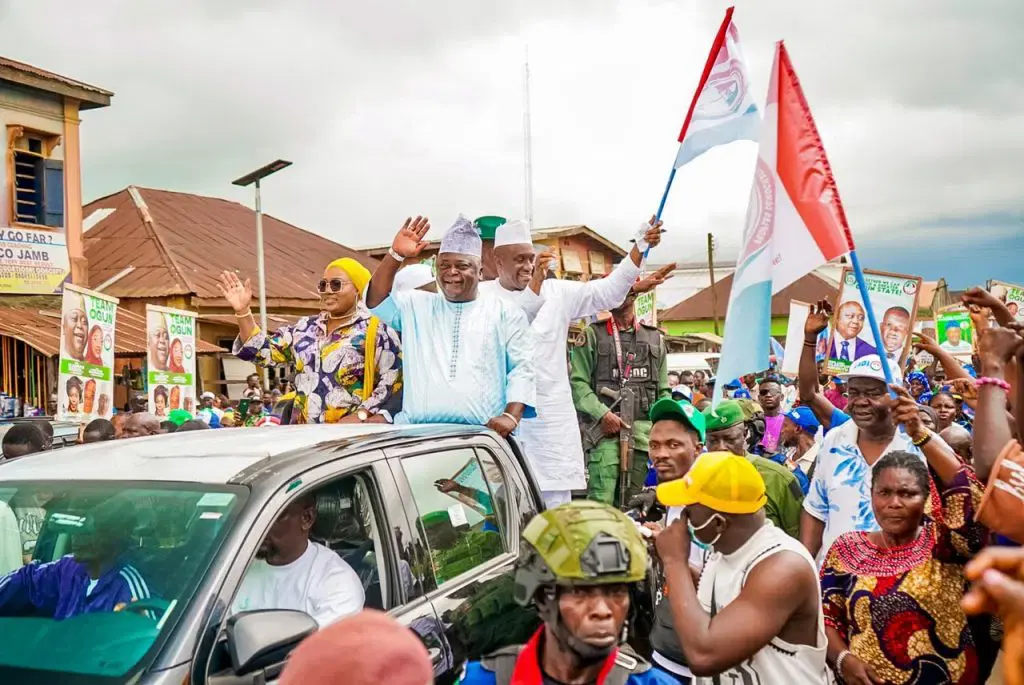 Ogun : Oladipupo Adebutu défie son rival de l'APC sur la question de son éligibilité