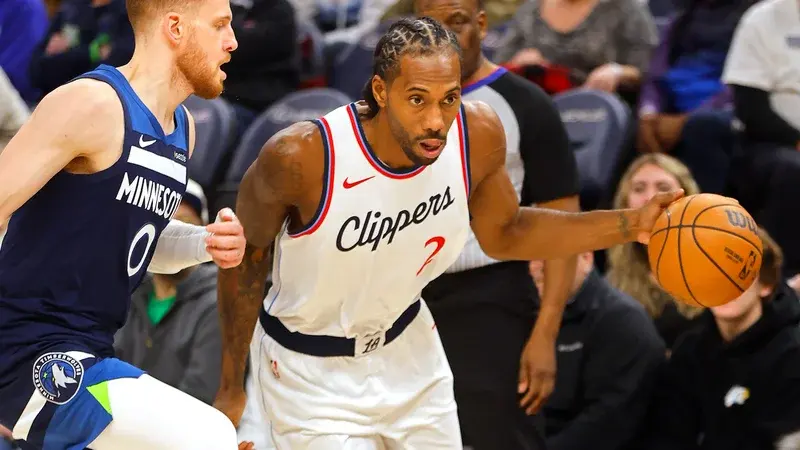 NBA frappe fort : 30 millions de dollars d'amende et suspensions lourdes pour les Clippers et Kawhi Leonard