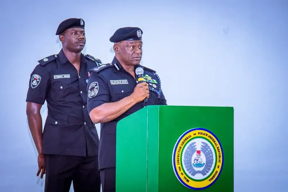 Le chef de la police nigériane impose une neutralité stricte aux forces de l'ordre pour les élections de 2027