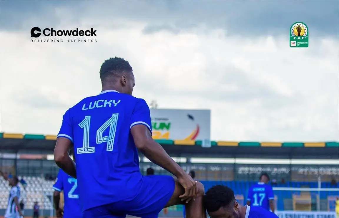 Shooting Stars s’imposent 1-0 face au CS Sfaxien au premier tour de la CAF Confederation Cup, ouvrant un avantage décisif pour le match retour