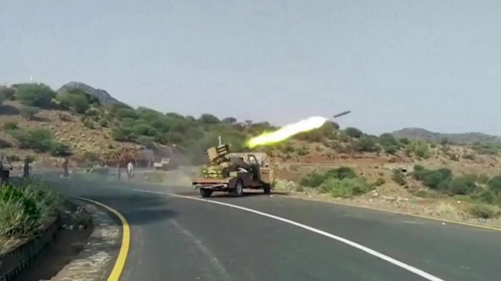 Les Houthis intensifient leurs frappes contre des infrastructures stratégiques en Arabie saoudite