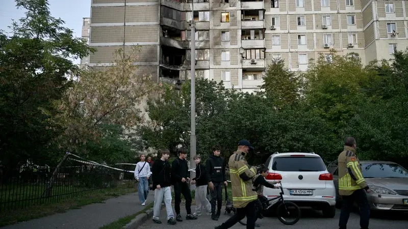 Nouvelle vague de frappes russes sur Kiev et Soumy : huit civils tués dans un contexte d'intensification militaire