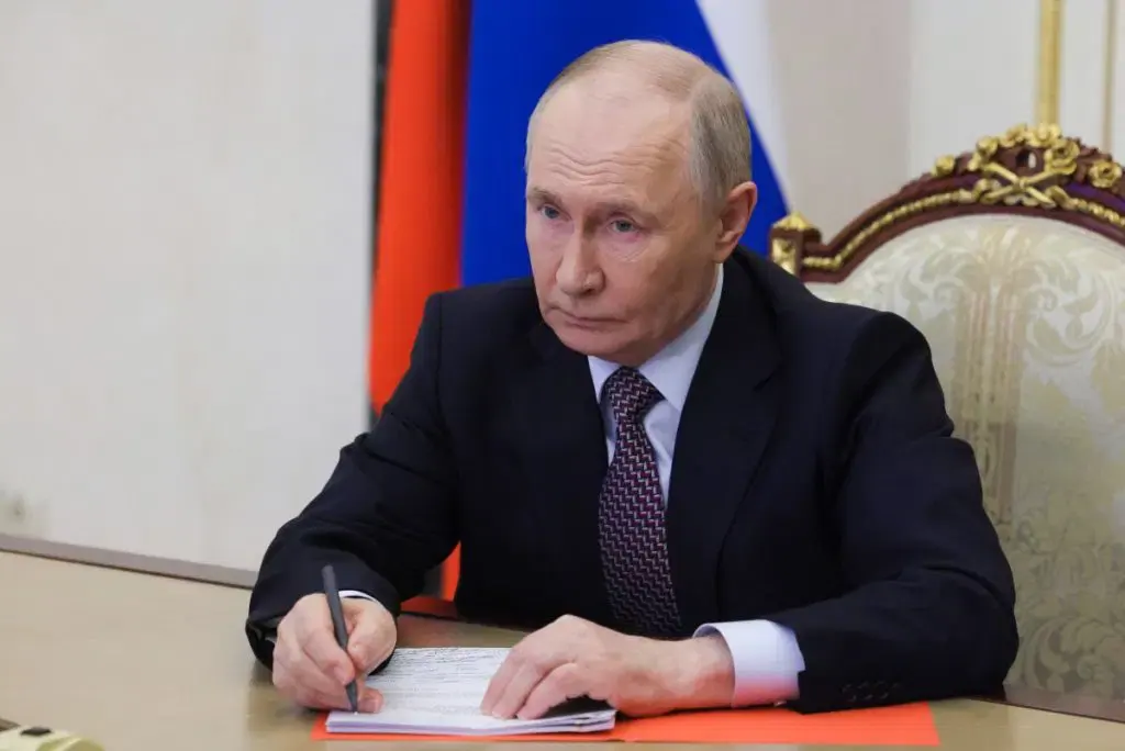 Vladimir Poutine écarte toute velléité d'affrontement militaire direct avec les pays européens