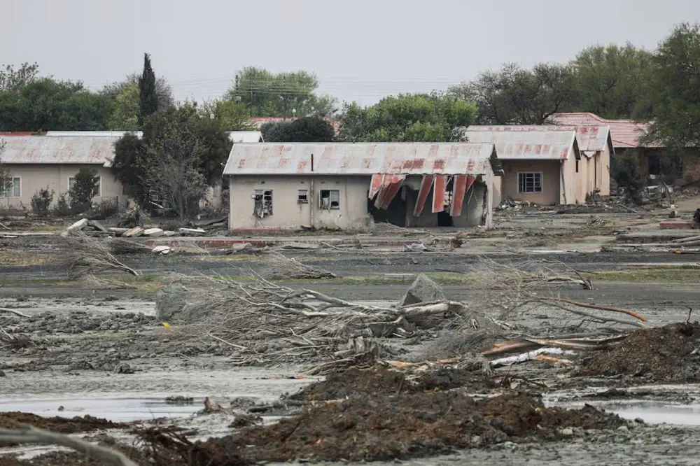 Quatre ans après la rupture du barrage de Jagersfontein, la gestion des risques miniers reste au cœur des critiques
