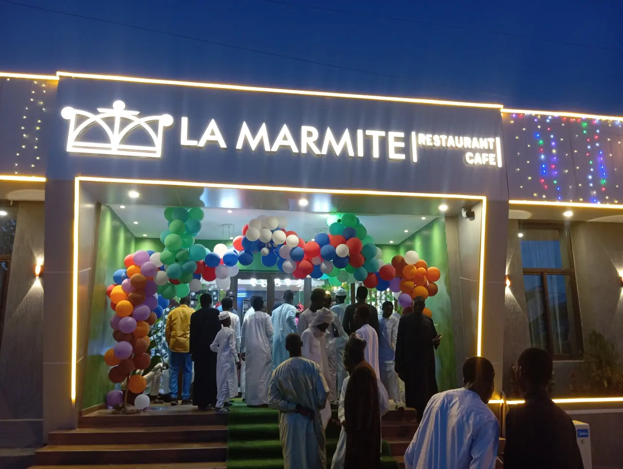 La Marmite ouvre à N'Djamena : un restaurant qui mêle cuisine tchadienne et internationale pour revitaliser le secteur
