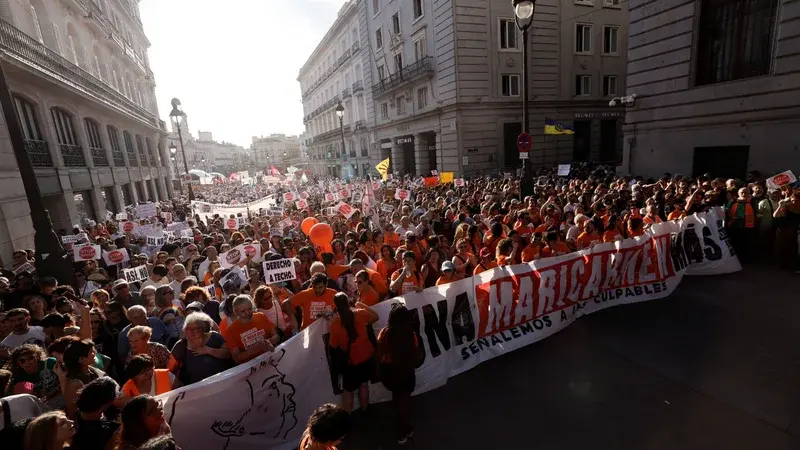 La crise du logement en Espagne cristallise la colère sociale après l'expulsion d'une retraitée