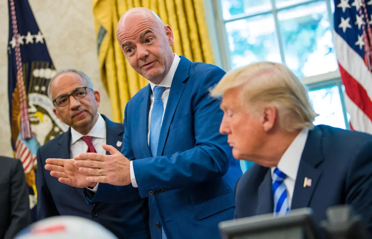 Le projet d'ouverture de la FIFA aux investisseurs privés fragilise la position de Gianni Infantino