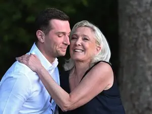 La présidentielle 2027 au RN : le tandem Bardella-Le Pen révèle des divergences croissantes