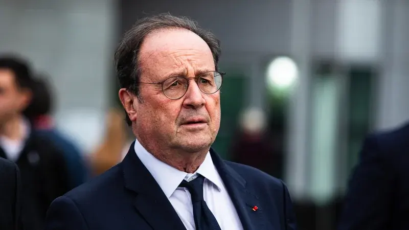 François Hollande temporise sur une candidature à la présidentielle française de 2027