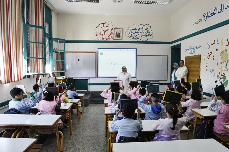 Le Maroc voit ses scores PISA 2025 reculer, renforçant la nécessité d’accélérer la réforme éducative des établissements pionniers