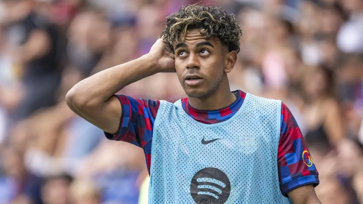 Lamine Yamal affirme que le style de jeu, plus que les statistiques, doit guider le vote du Ballon d’Or à Londres