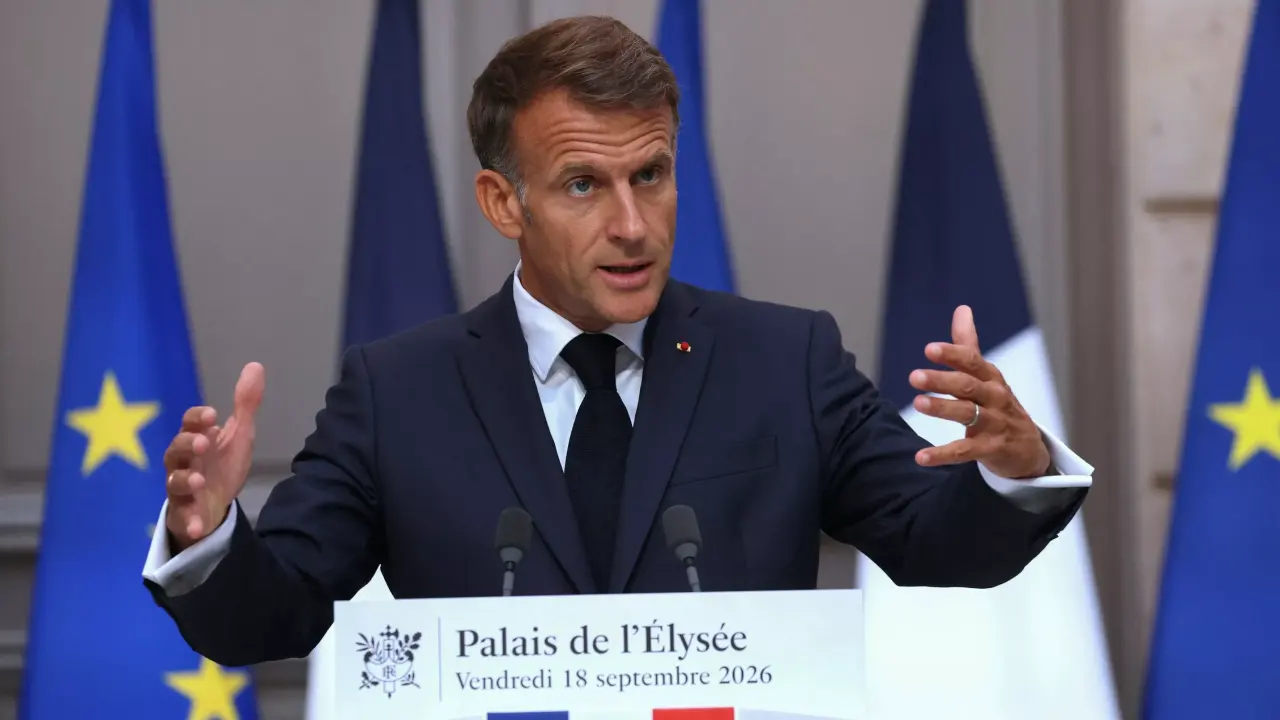 Macron avertit les candidats à la présidentielle : la guerre en Ukraine et le conflit Iran‑Israël dominent le débat électoral
