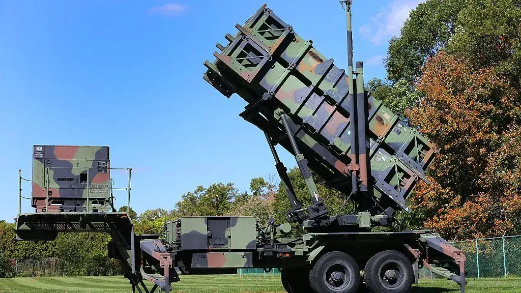 Un rapport officiel du Pentagone contredit la Maison-Blanche sur l'épuisement des stocks de munitions américaines