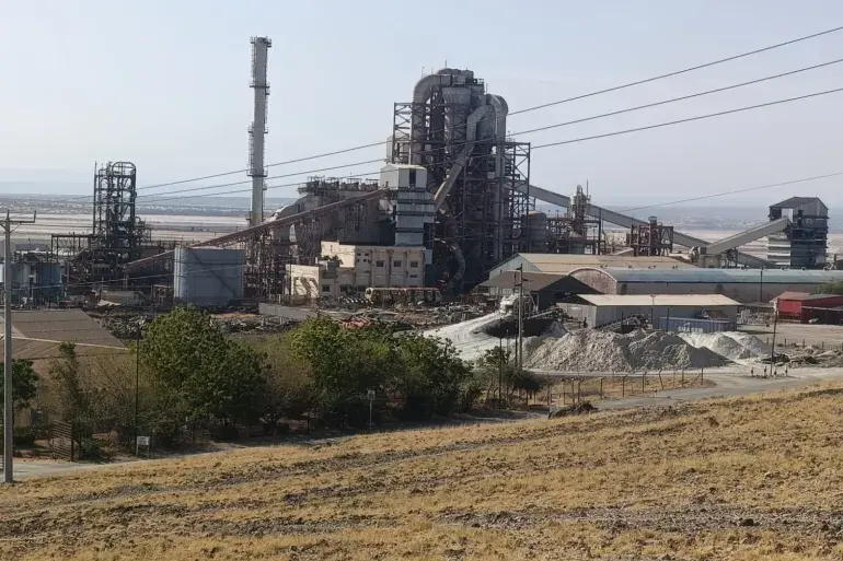 Kenya : le bras de fer entre l'État et Tata Chemicals Magadi redéfinit l'exploitation minière