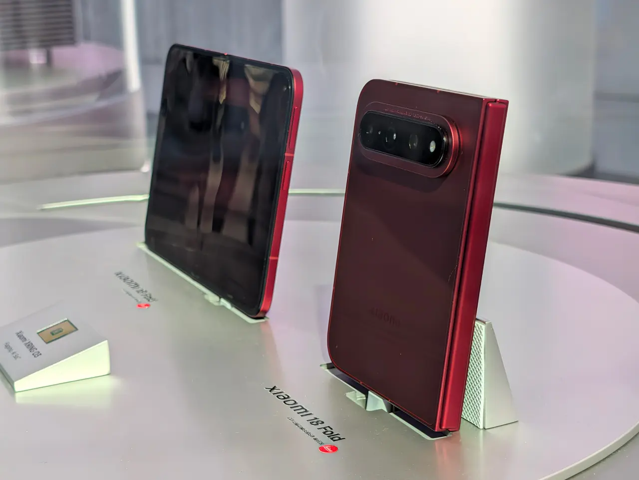 Xiaomi dévoile son smartphone pliant 18 Fold : une stratégie technologique tournée vers la Chine