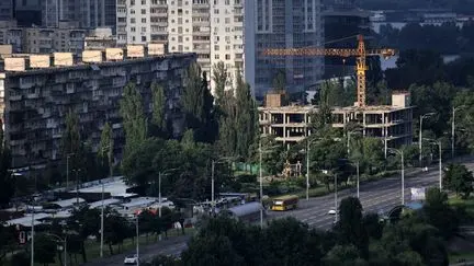 Une confrontation armée entre services de renseignement ukrainiens fragilise l'autorité de l'État à Kiev