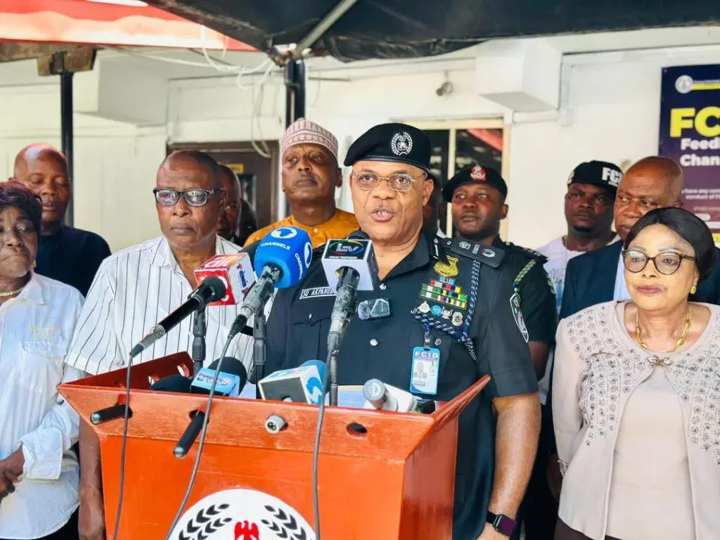 Lagos facilite la mobilité des forces de l'ordre avec la gratuité des transports publics