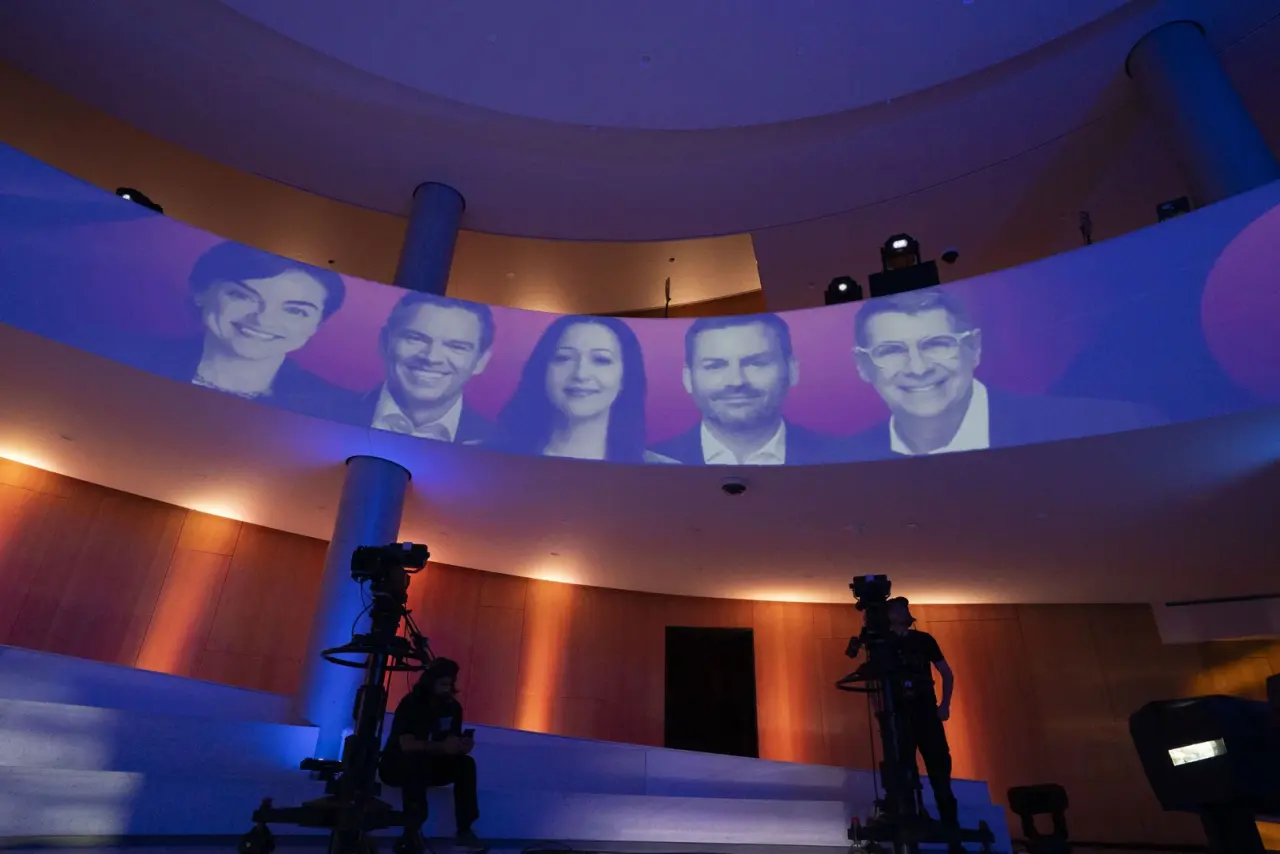 Le premier grand débat électoral québécois cristallise les tensions sur l'économie et l'avenir politique