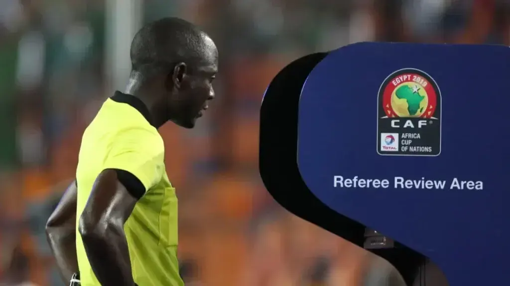 L'absence de VAR lors des éliminatoires de la CAN souligne les disparités infrastructurelles du football africain