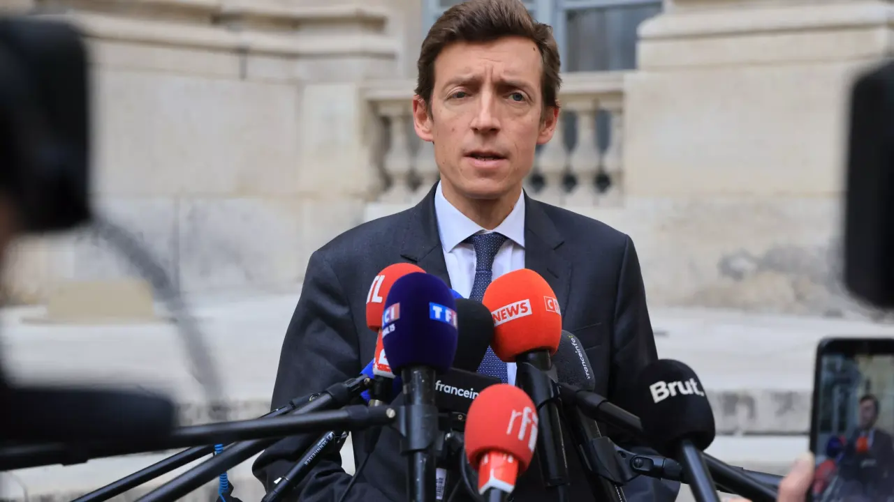 Édouard Geffray, le nouveau ministre de l'Éducation confronté aux contestations lycéennes et aux défis budgétaires