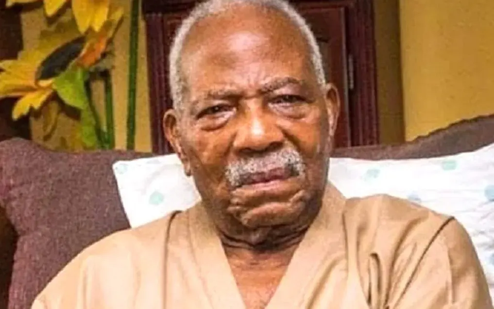 Le décès de Reuben Fasoranti, figure historique de l'organisation Afenifere, marque la fin d'un siècle d'engagement