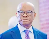 L'héritage politique de Daniel Orbih : entre loyauté indéfectible et influence sur la gouvernance au Nigeria