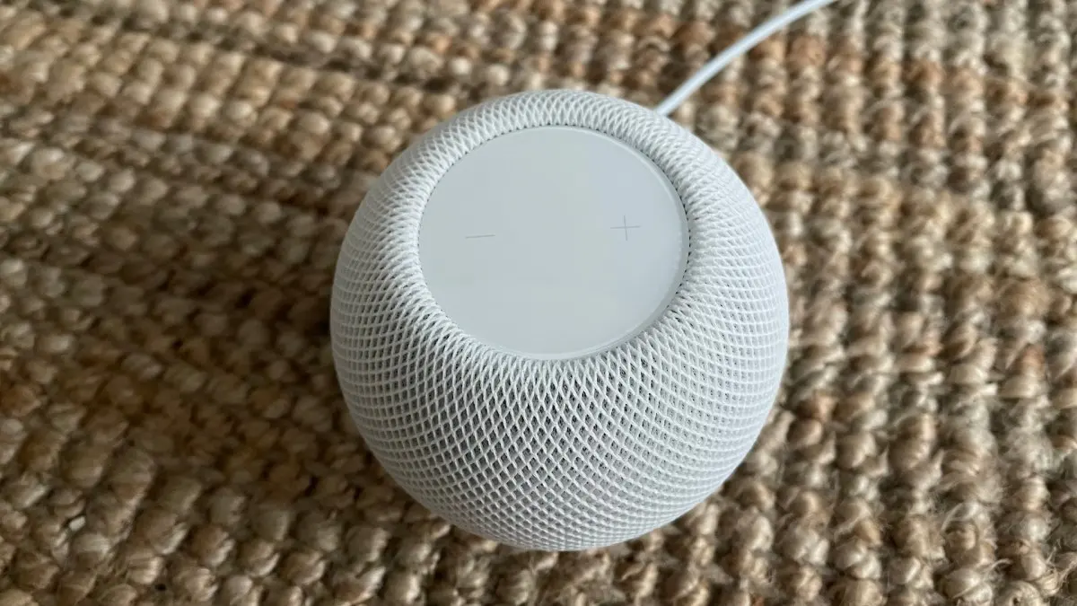 Apple déploie une mise à jour logicielle pour neutraliser le bug du toucher fantôme sur ses enceintes HomePod