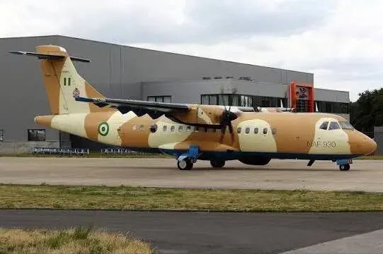 Le président Tinubu décrète trois jours de deuil national après le crash mortel d’un ATR‑42 de l’Armée de l’air nigériane