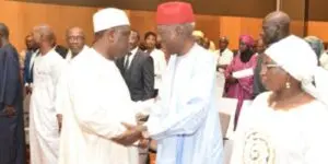 Macky Sall rend hommage à Cheikh Hamidou Kane, l’écrivain qui a façonné la réflexion sur l’identité sénégalaise