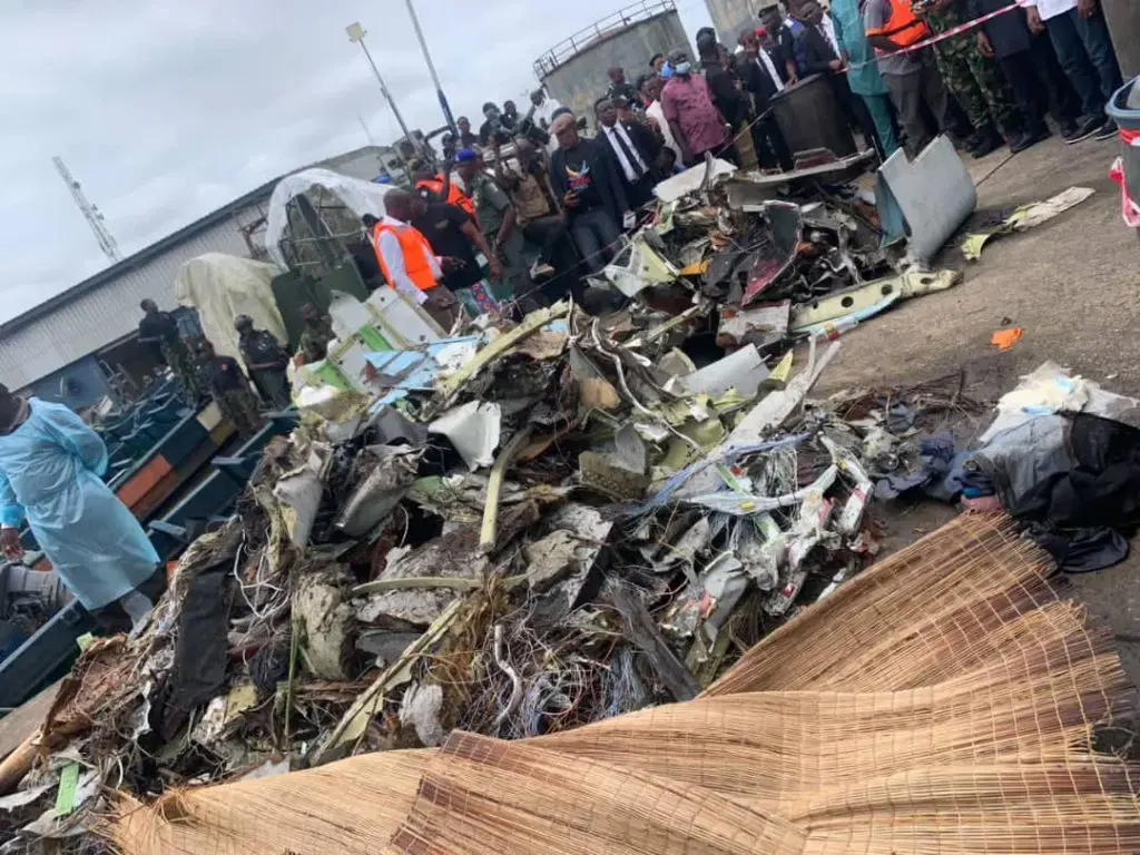 La Force aérienne nigériane clarifie le bilan humain du crash de l'appareil ATR 42 à Igbokoda