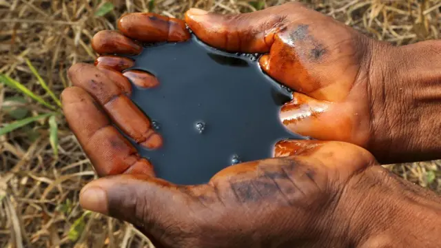 Le pétrole africain — richesse du sol, misère du peuple